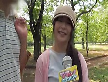 Sexy Japanese Upskirt Was Secretly Spied In The Park