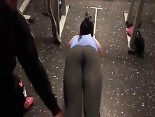 Watch Her Ass Flex As She Works Out