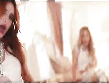 Bella Thorne - Shake It With Abella Danger