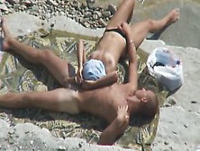 Voyeur Tapes Couple Fucking On Beach