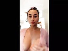 Astrid Nelsia (Influencer) Tries Hot Tight Outfits