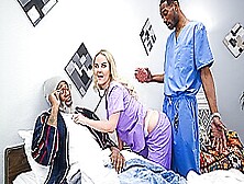 Ass-Isted Living Nurse Does Anal Video With Slimthick Vic,  Hollywood Cash,  Shaundam - Brazzers