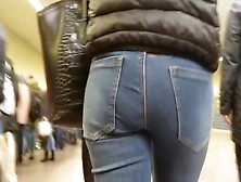 Girl With Nice Ass In Tight Jeans