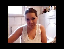 Amateur Chubby Girl Smearing Poop On Her Face And Hands