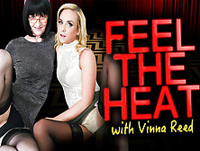 Naughty Julia & Vinna Reed In Feel The Heat Virtual Reality - Ffstockings