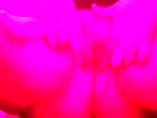 Thicc White Chick Fucking Her Sweet Dripping Pussy With Vibrator