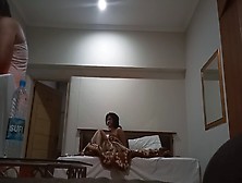 Romance And Fuck With Gf Desi Pakistani Girl Enjoying Sex