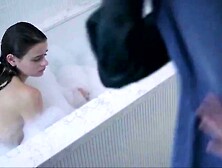 Joey King Naked In Bath Scene From The Lie