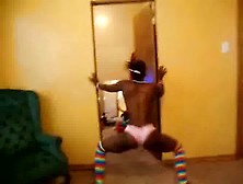 Sexy Body Black Teen Dances Flashes. Flv
