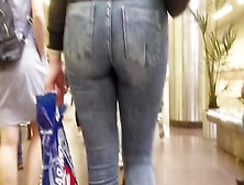Round Ass In Tight Jeans