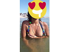 Esposa Safada Exibindo Na Praia