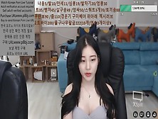 The Milky Anchor Live Broadcasts The First Episode Of Oral Sex At Home