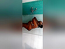 Today Exclusive-Desi Wife Bathing