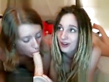 Fabulous Myfreecams Record With Lesbian Scenes