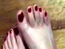 @tici Feet Ig Ticii Feet Tici Feet Ticii Feet Closing To My Red Toes