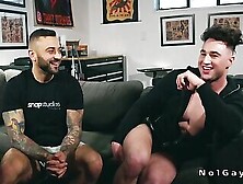 Gays In Oral And Anal Sex On Live Show
