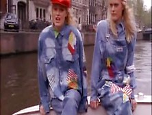 More 2 > Karin & Mirjam Van Breeschooten (1989)