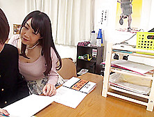 05G0522-First Sex With An Aunt Tutor