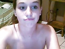 Innocent Teenie Nude On Webcam