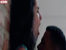 Vanessa Marano In Saving Zoë (2019)