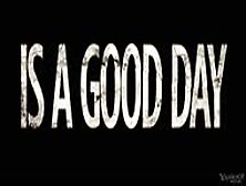 Yuliya Snigir In A Good Day To Die Hard (2013)