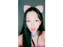 Chinese Cutie Masturbating