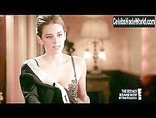Keeley Hazell In The Royals (Series) (2015)