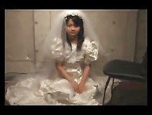 Bride Maid Eating Poop Before Wedding