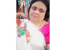 Indian Aunty In Open Saree Video