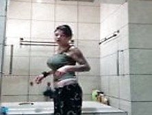 Spycam :stepsister Taking A Bath She Is So Hot