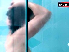 Catherine Reitman Naked In Shower – Workin' Moms