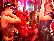 Dancing Euro Hotties Like That It Gets All Wet In The Club