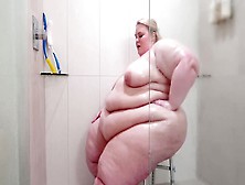 Ssbbw Showering Her Folds And Curves