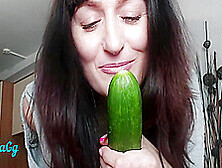 My Creamy Cunt Started Leaking From The Cucumber.  Fisting And Squirting 11 Min