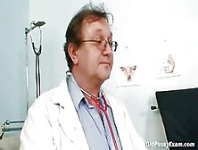 Titty Mature Woman Goes For Dirty Cunt Checkup