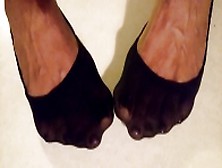 Wild Ebony Girl Shows Off Her Amazing Black Feet In Socks On The Webcam