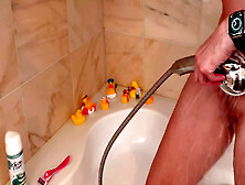 Private Show Shaving And Jerking Off In The Bathtub