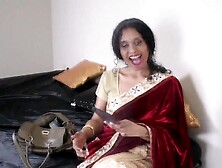 Indian Milf With Natural Boobs Tries To Seduce You