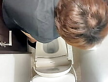 [Lovers ◯ Photo] A Lovers Who Just Started Dating And Are In The Middle Of Love.  Unprotected Sex At The Toilet Where They Work P