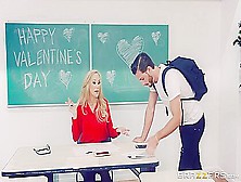 Desperate For V-Day Dick - Brandi Love And Lucas Frost