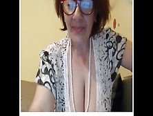 Granny Showing Nude On Webcam