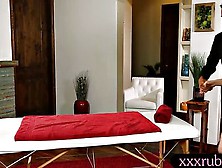 Dzhessika Rayan Fucked Deep In Her Twat On A Massage Table