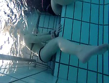 Girl Bikini Very Sexy Open Legs Underwater Pool