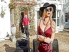 Banging The Bellhop Video With Danny D,  Amber Jayne - Brazzers