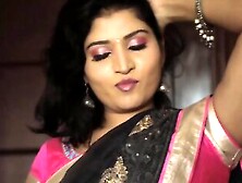 Indian Solo Lady Sareestrip Nude Show