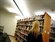 Sex In Der Uni Bibliothek