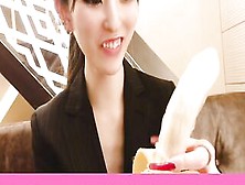 中文字幕 给香蕉吹箫(口交)戴套♥日本业余手淫。上班时观赏
