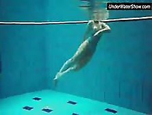 Big Titted Dashka Bounces Body Underwater