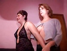 Mature Italian Anal Lesbians Suck And Fuck A Cock In A Wi...