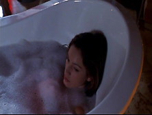 Kelly Brook: Sexy Bath Girl - Smallville